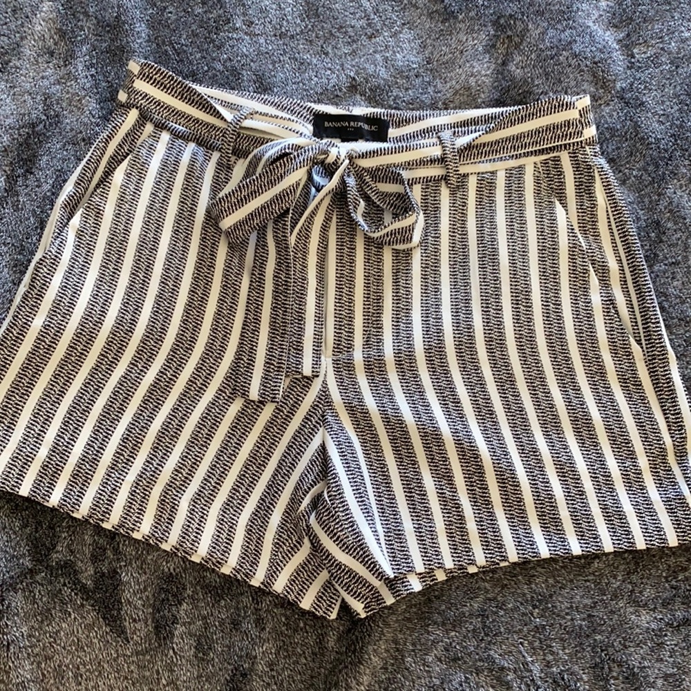 Banana Republic Shorts